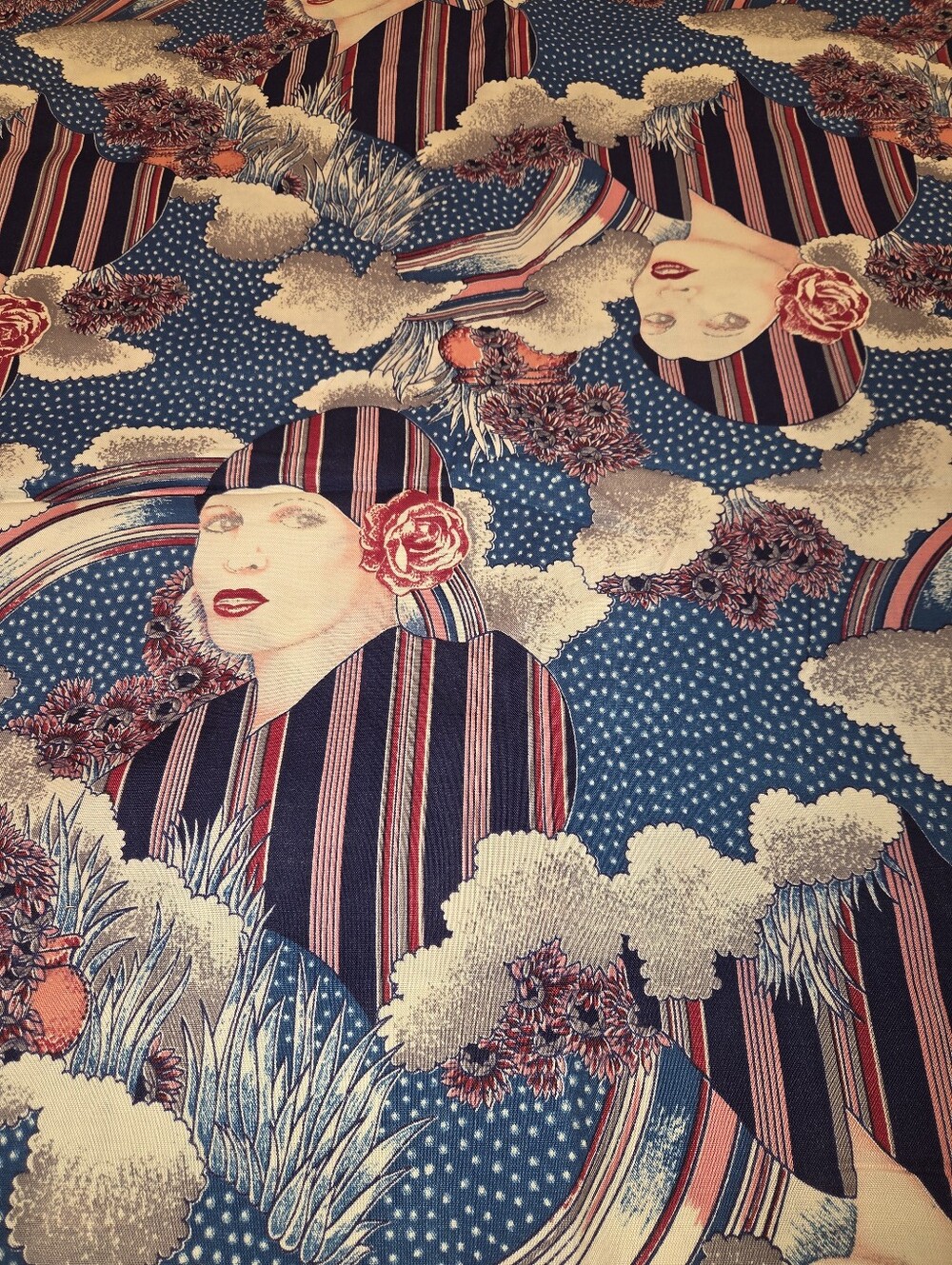 Beautiful Art Deco 1970's Blended Super SUPER RARE VINTAGE Sewing Fabric 1yd